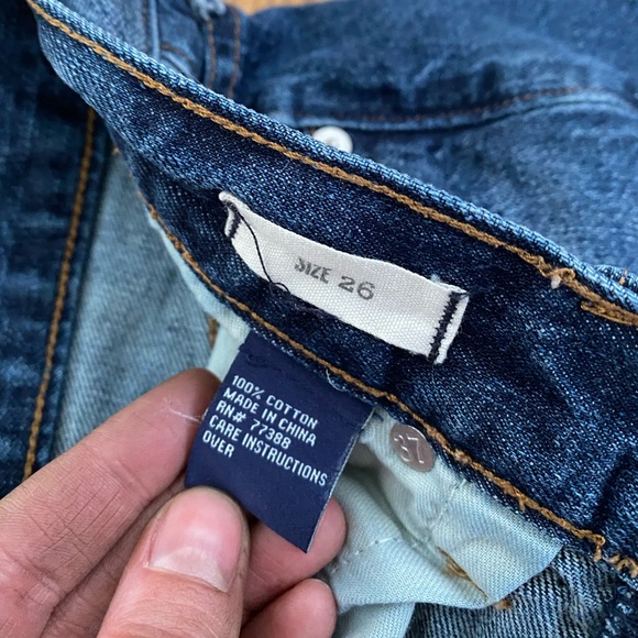 Madewell Distressed Denim Shorts - Picture 6 of 9